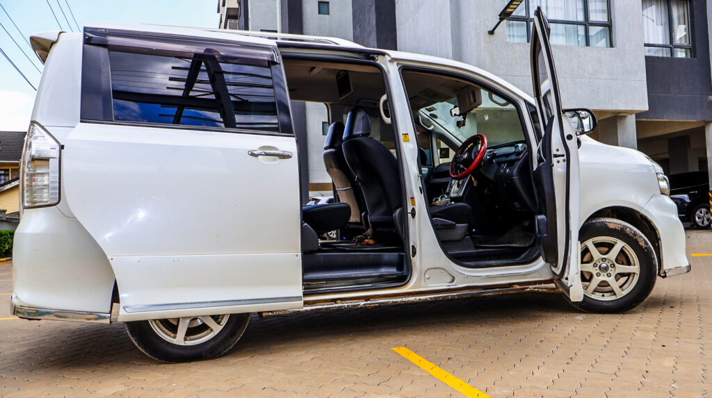 Hotel/airport Transfers